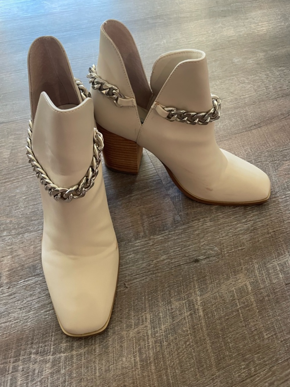 Steve Madden Cream Chain Accent Block Heel Booties